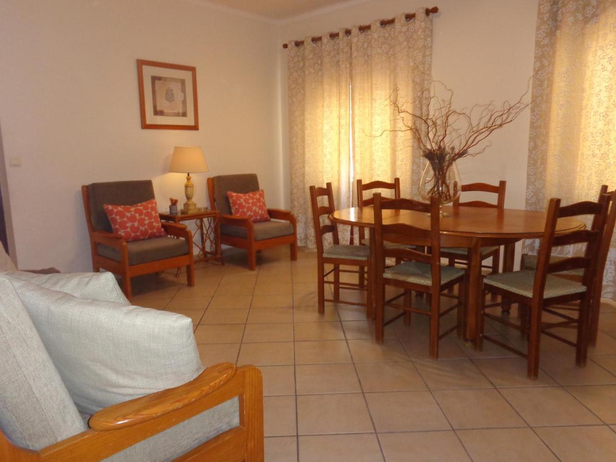 Tenis Mar E Apartment Albufeira Bagian luar foto