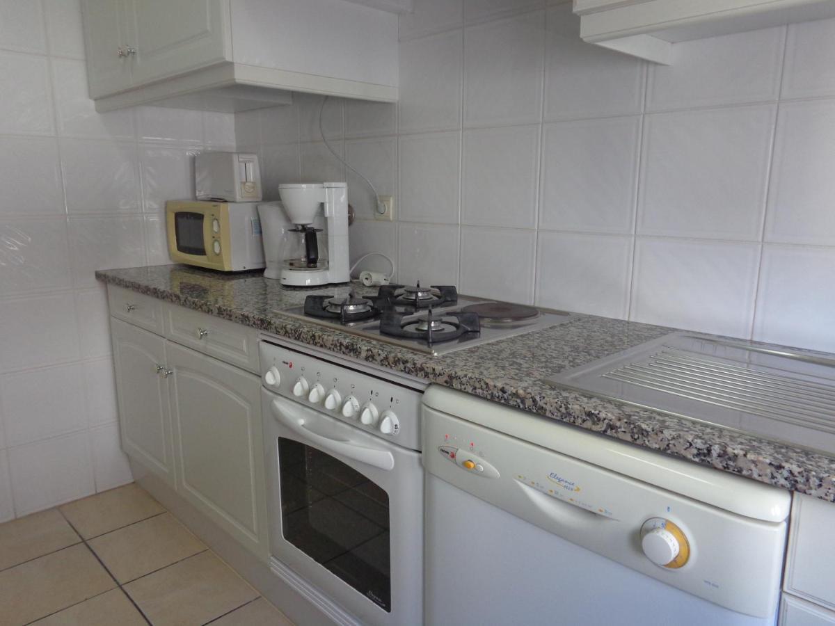 Tenis Mar E Apartment Albufeira Bagian luar foto